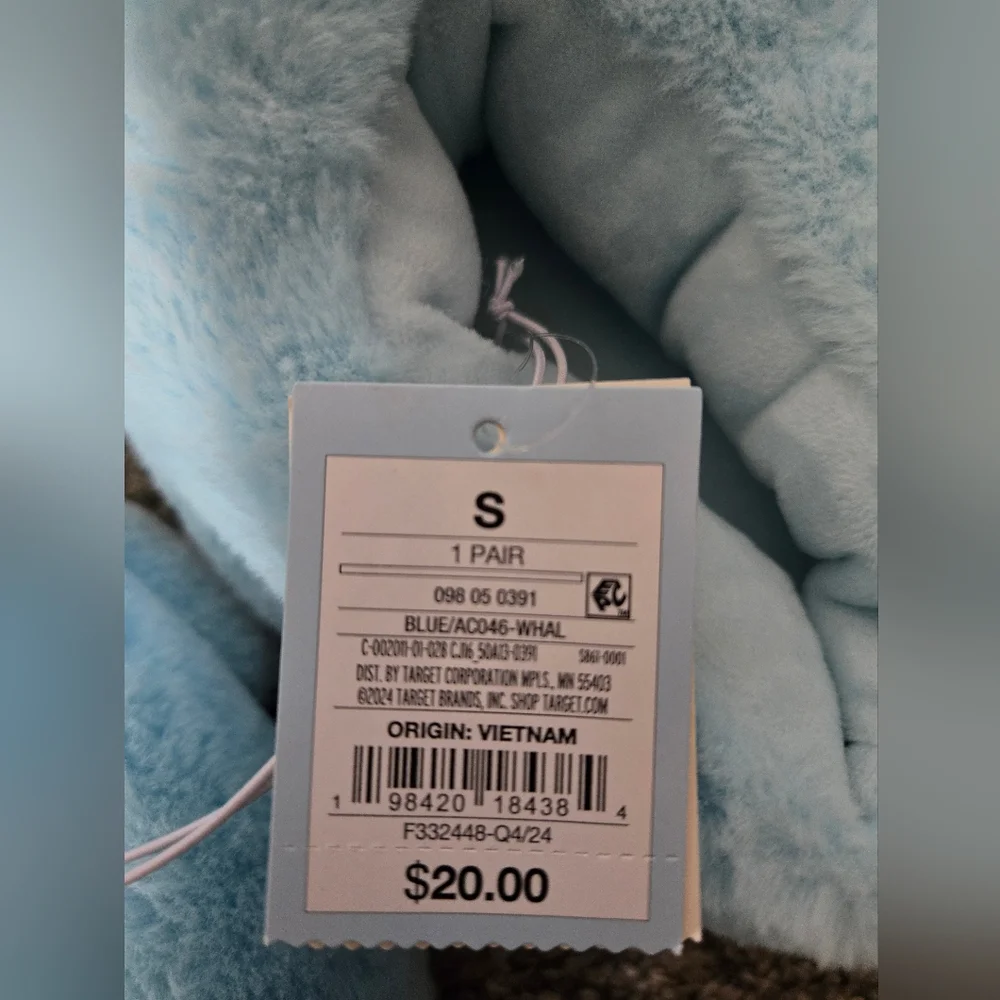 Blue Whale Slippers Kids, Size Small 13-1, New With Tags Cat & Jack Brand